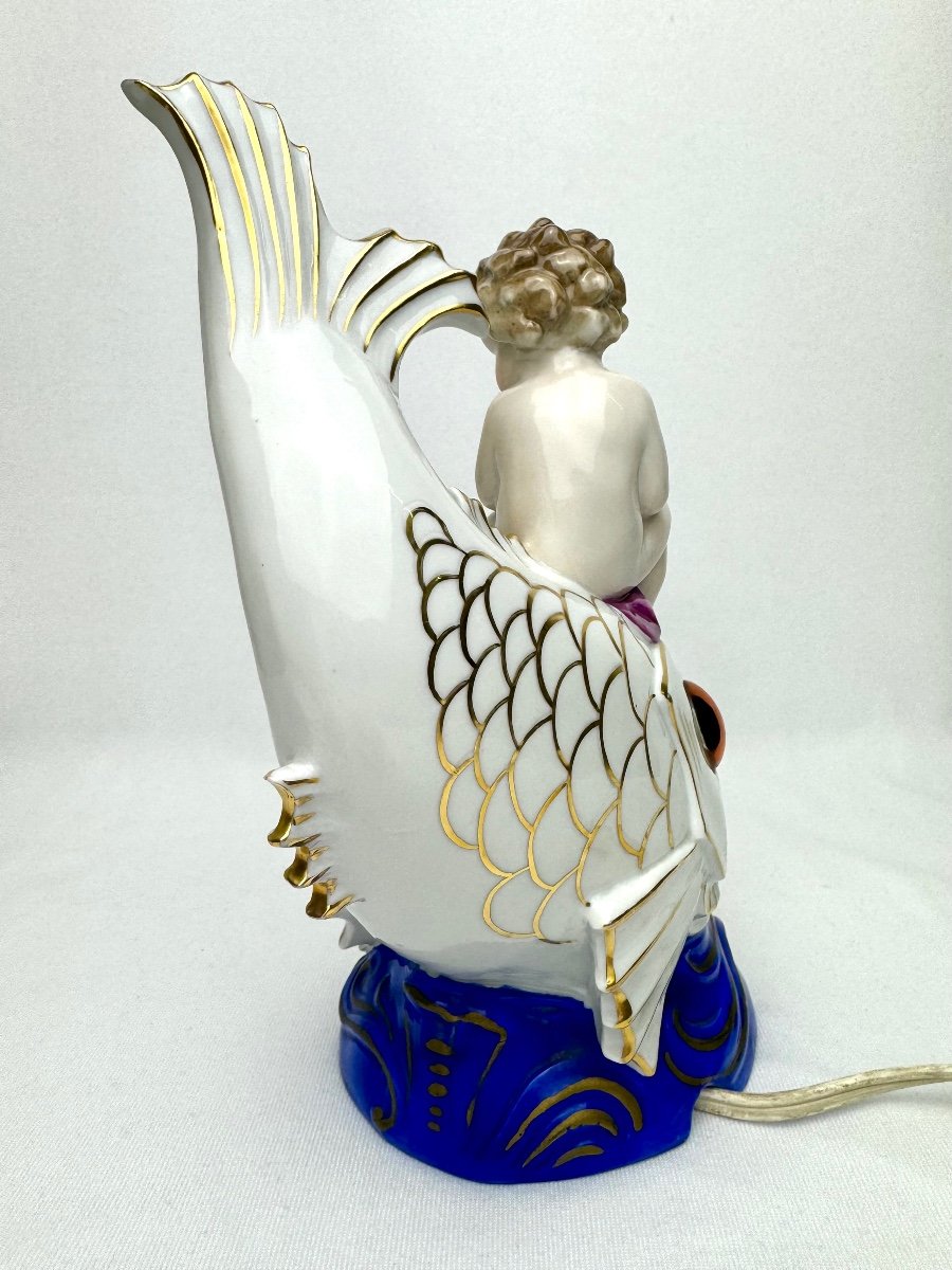 Night Light, Brulle Perfume In Porcelain Of A Child Mounted On A Fish.-photo-4