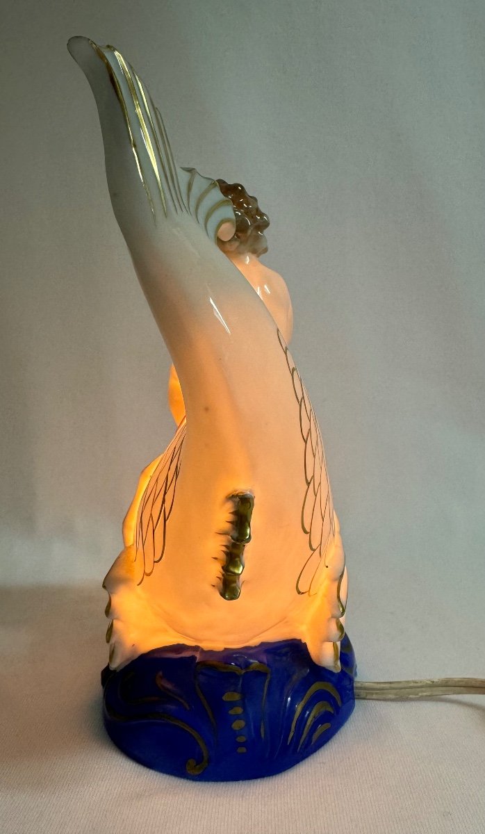 Night Light, Brulle Perfume In Porcelain Of A Child Mounted On A Fish.-photo-6