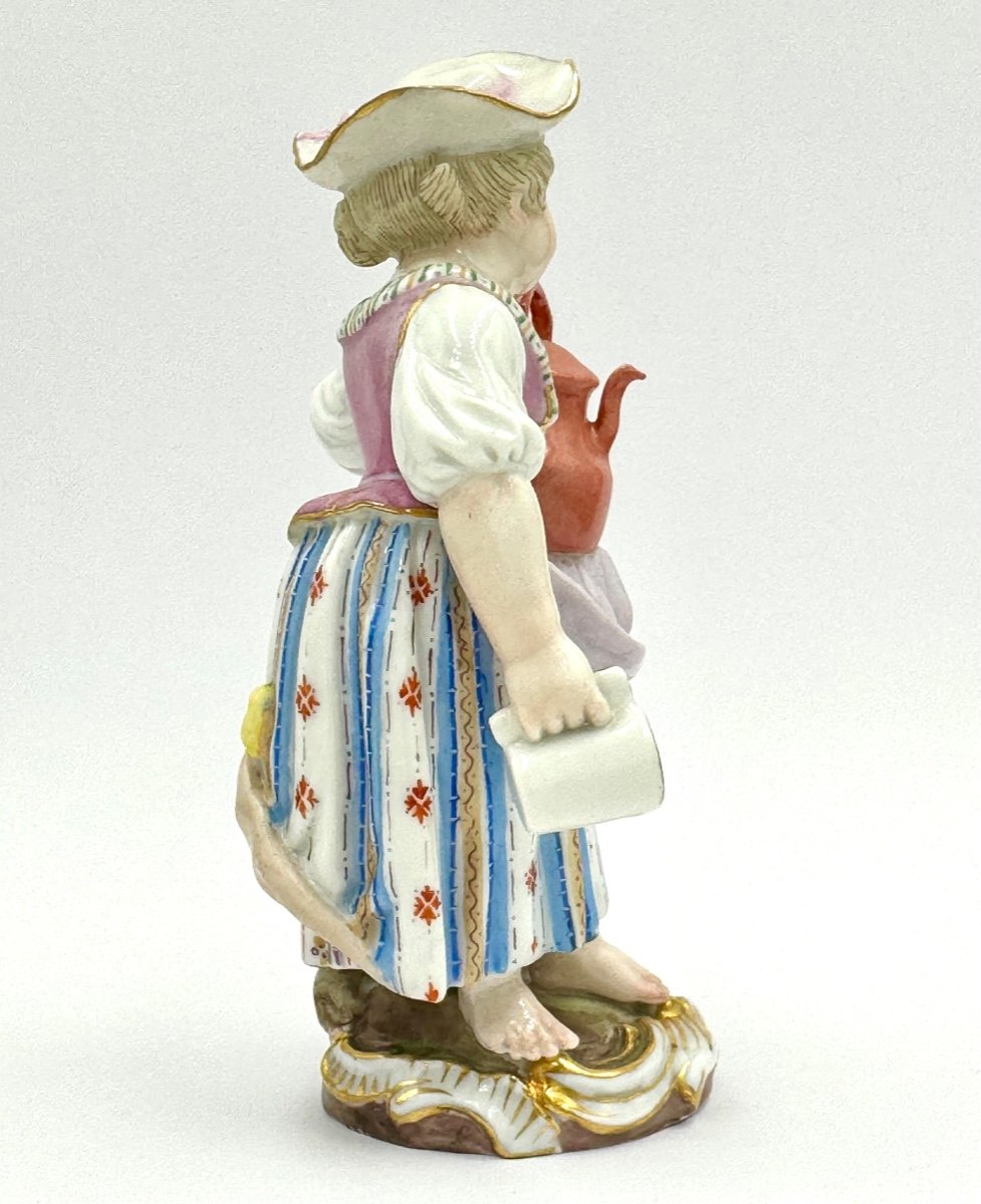 Meissen - Figurine En Porcelaine Enfant Jardinier Avec Pot à Lait-photo-2