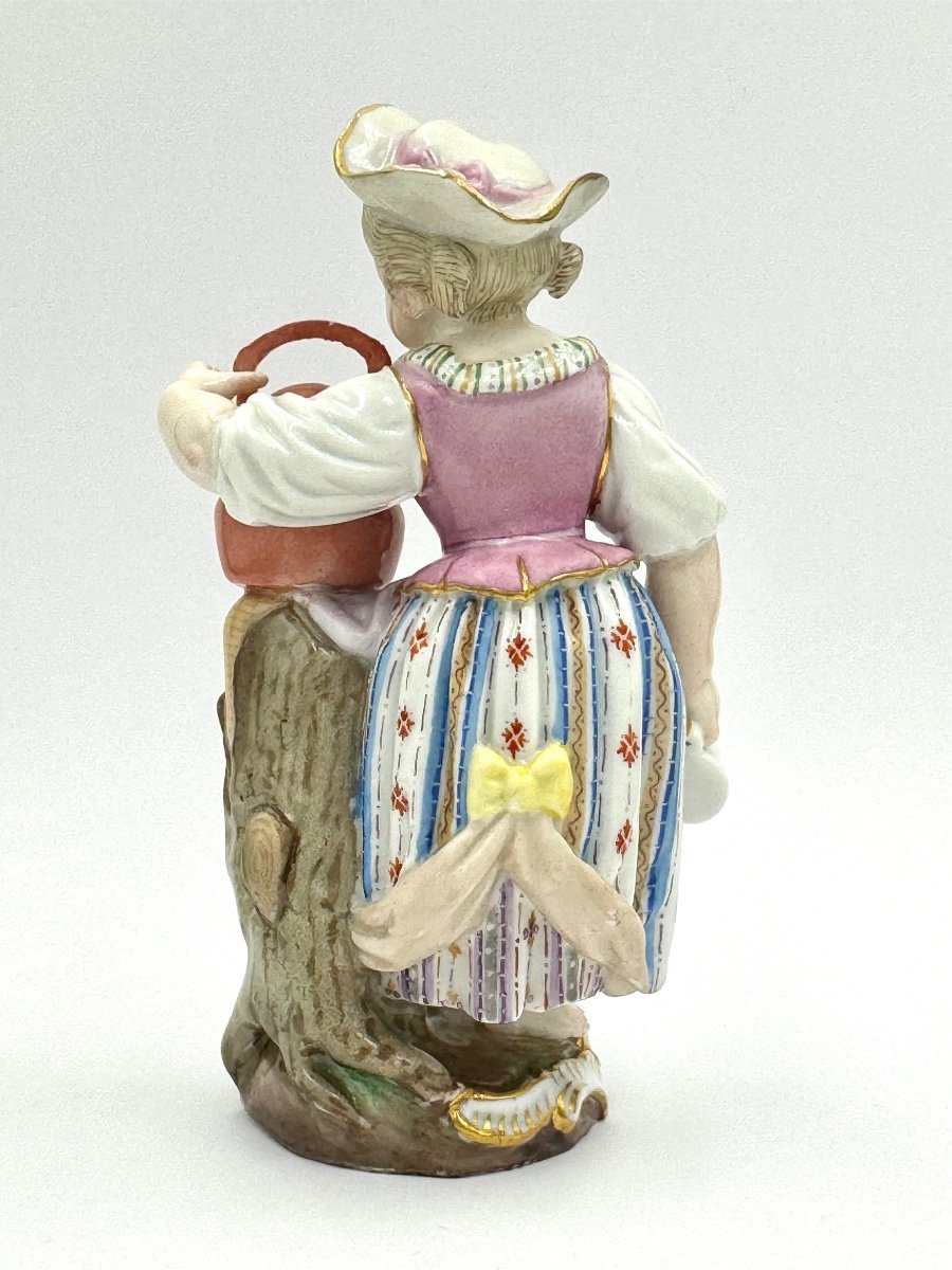 Meissen - Figurine En Porcelaine Enfant Jardinier Avec Pot à Lait-photo-3