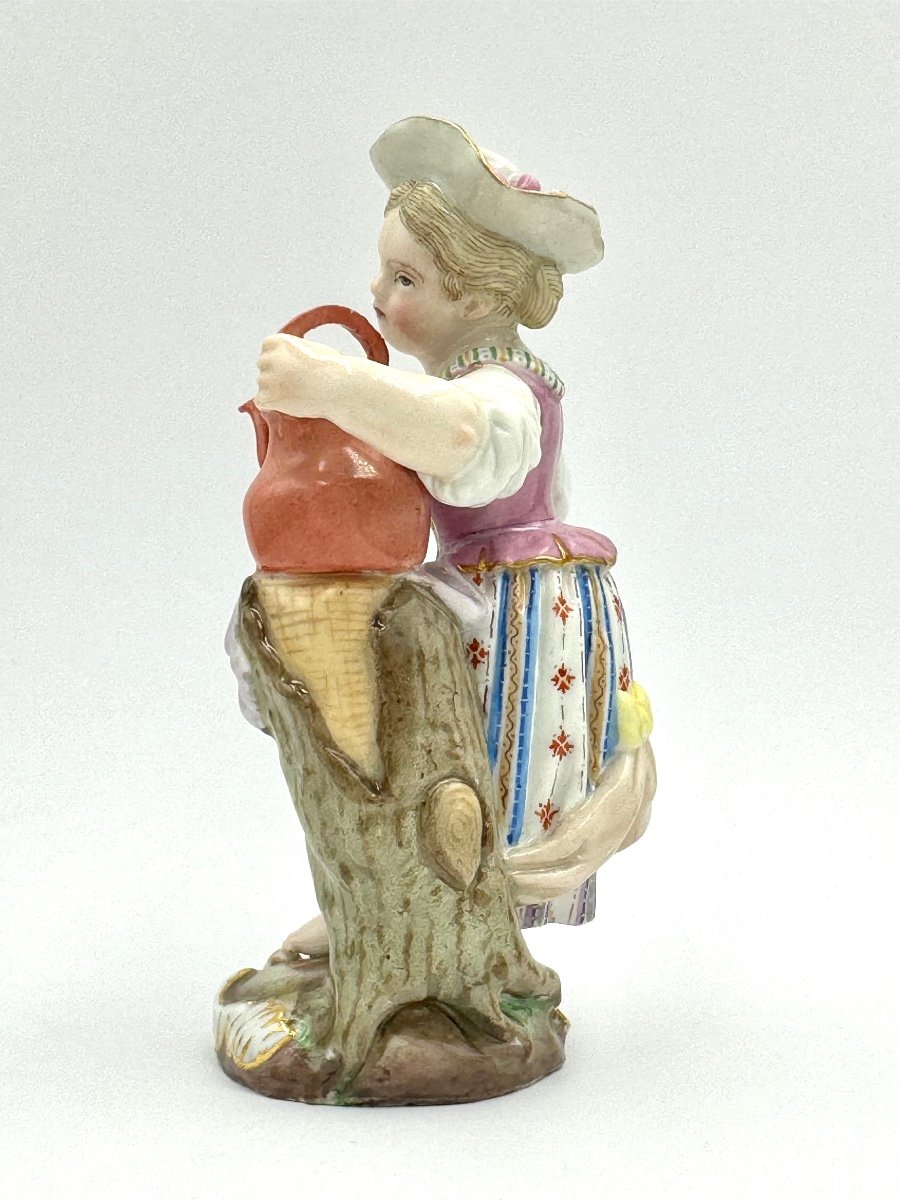 Meissen - Figurine En Porcelaine Enfant Jardinier Avec Pot à Lait-photo-4