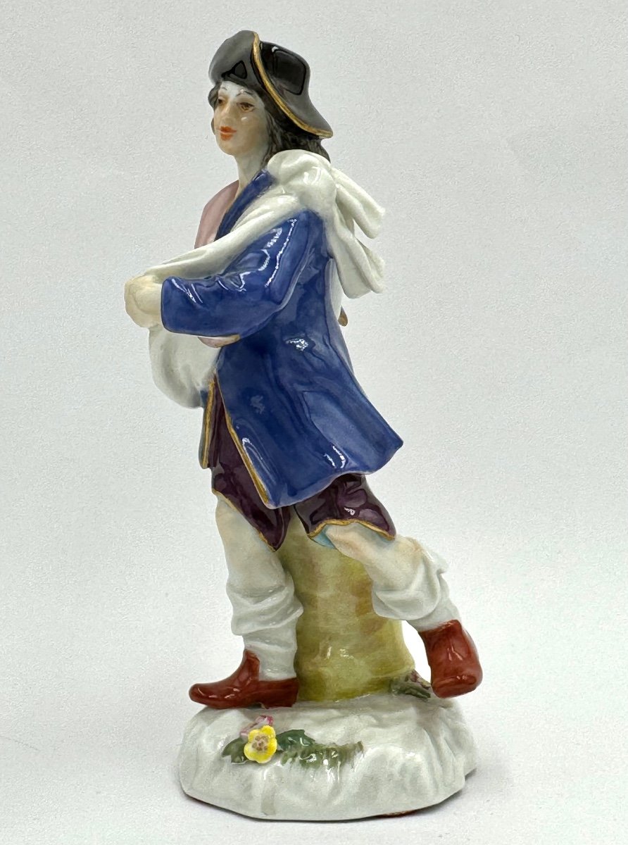 Meissen - Figurine En Porcelaine Fermier Avec Sac De La Série Artisans Et Agriculteurs-photo-4