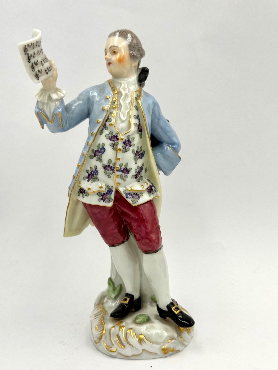 Meissen, Porcelain Figurine Singer Of La Chapelle Gallant