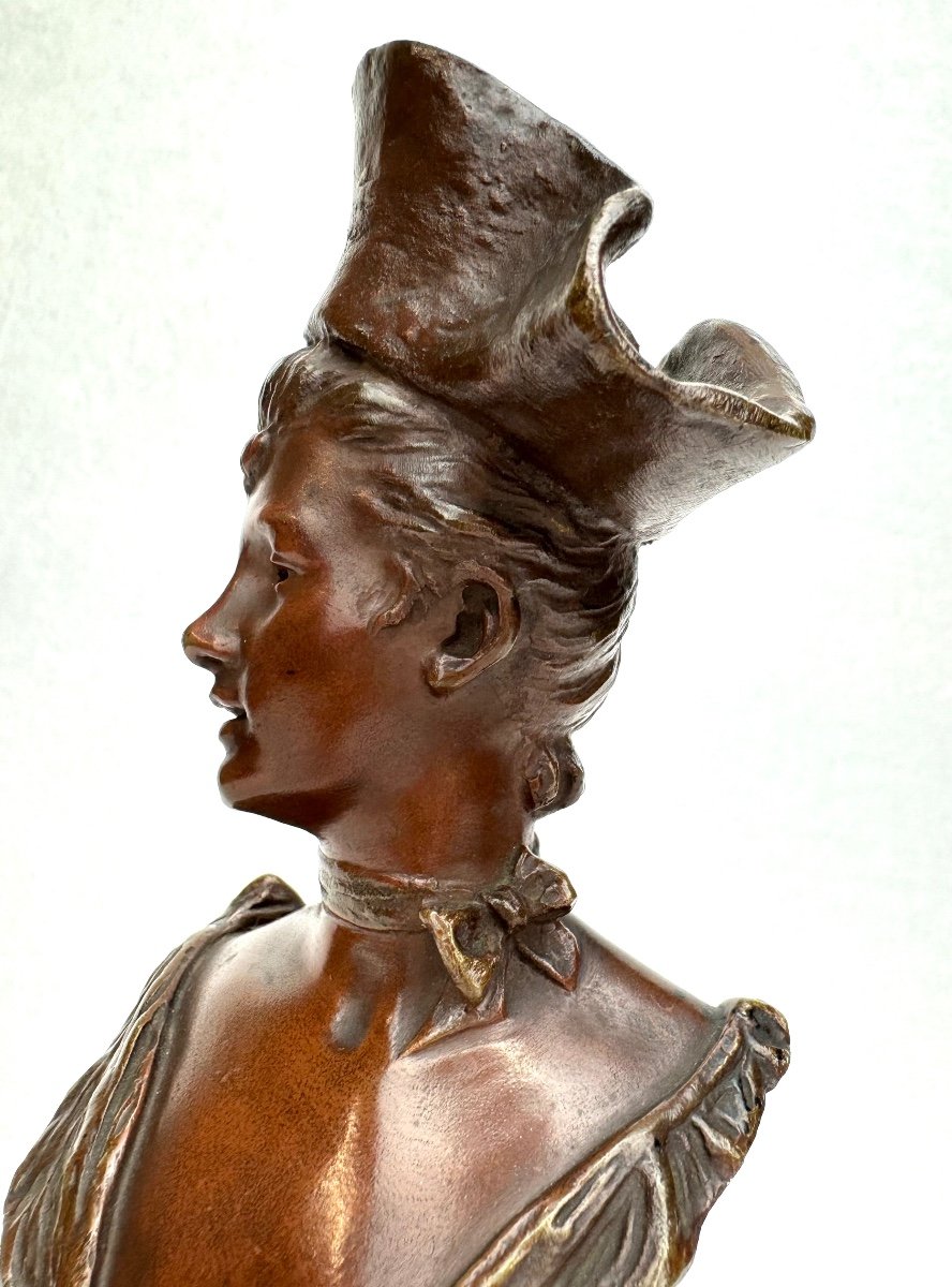 Van Der Straeten -Buste En Bronze Femme Au Chapeau Tricorne -photo-2