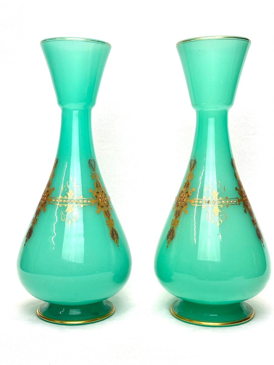 Pair Of Napoleon III Opaline Vases-photo-2