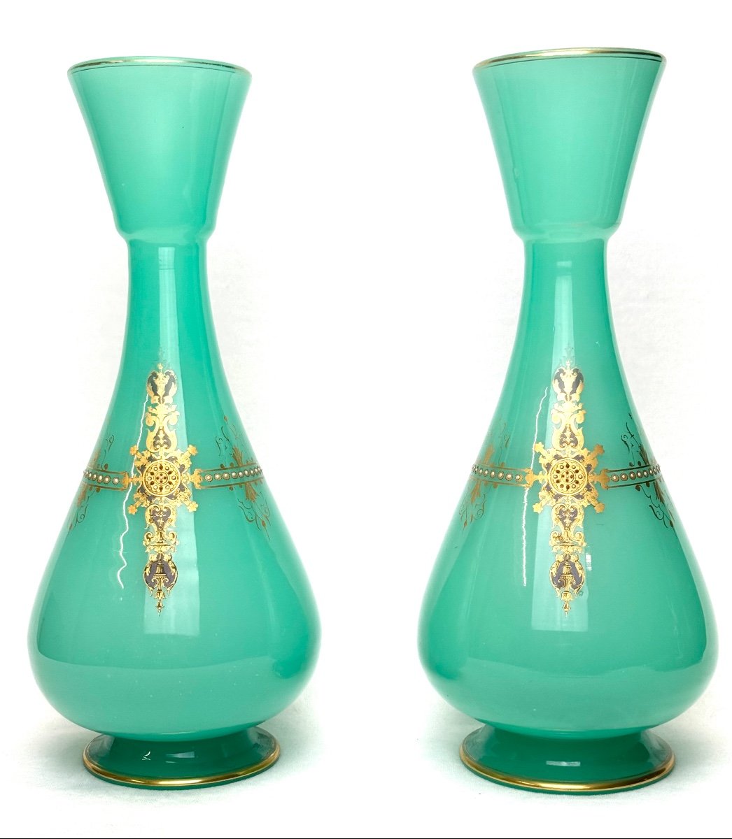 Pair Of Napoleon III Opaline Vases-photo-3