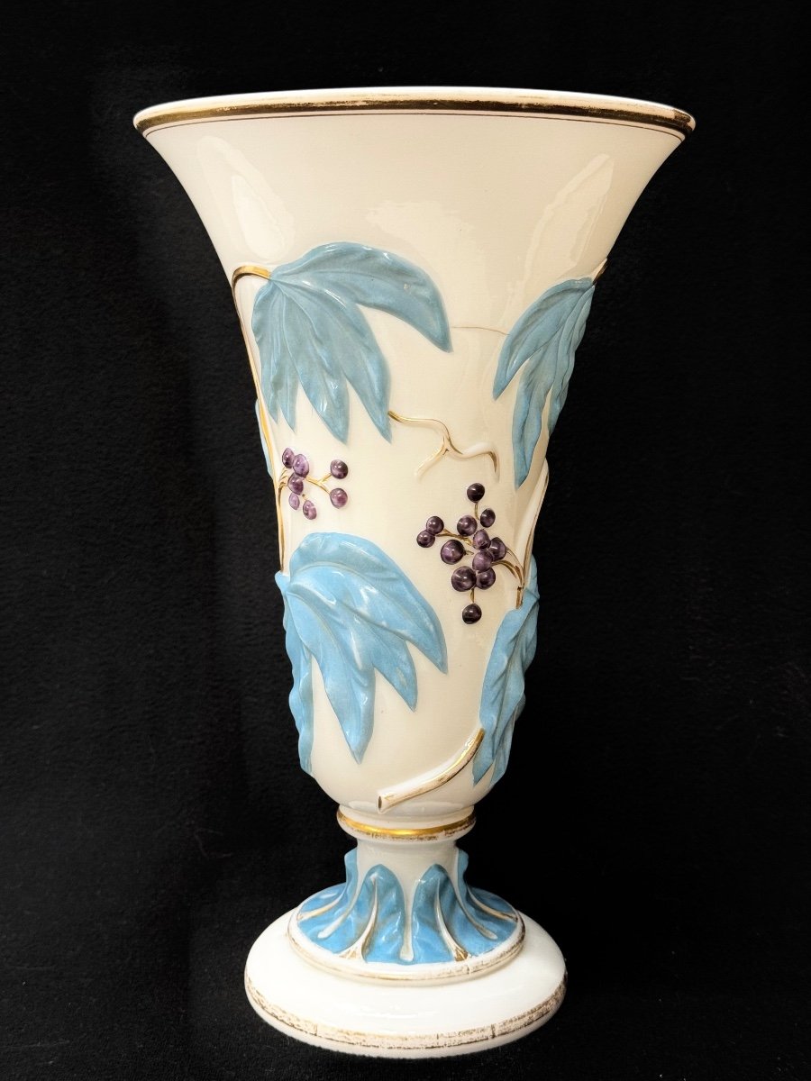 Baccarat - Opaline Vase, Garland Of Virgin Creeper Model -photo-3