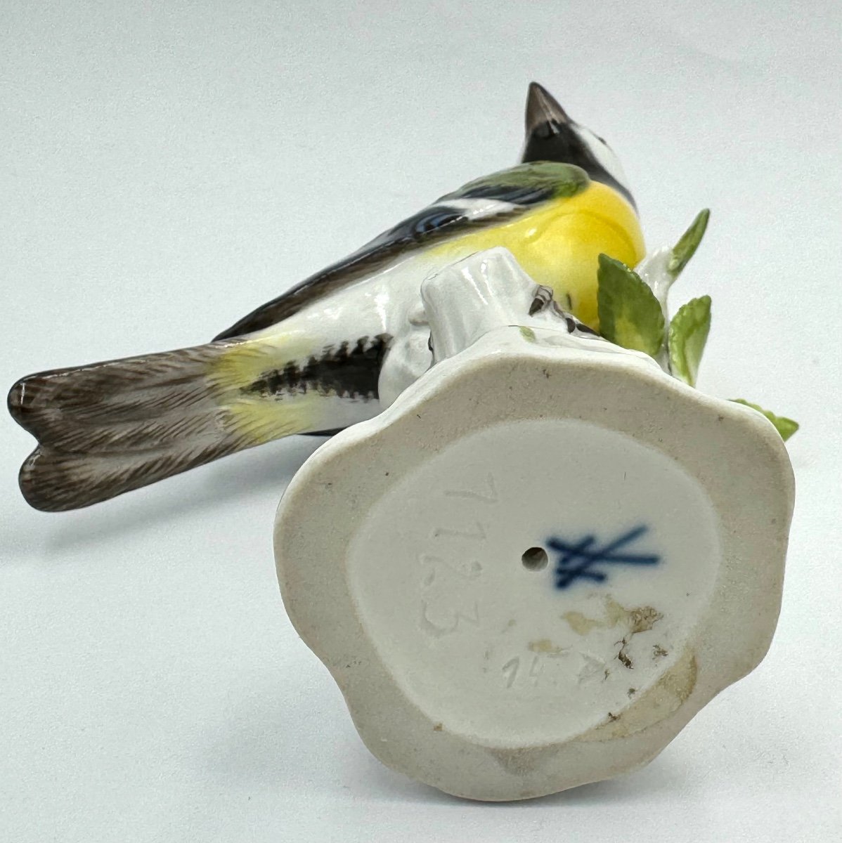 Meissen - Figure En Porcelaine D’un Oiseau Mésange-photo-4