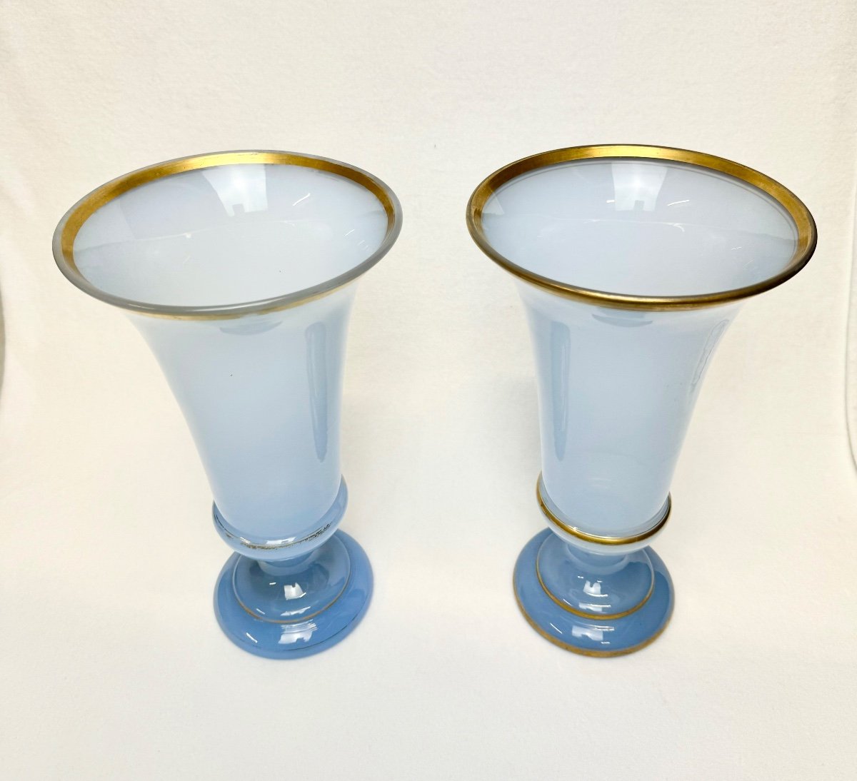 Pair De Vases En Opaline -photo-3