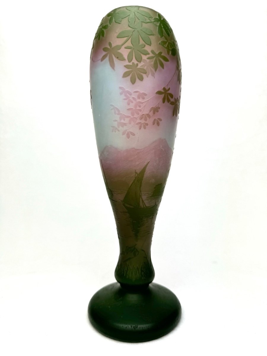  Camille Trutie De Varreux - De Vez Vase With Lake Decor -photo-2