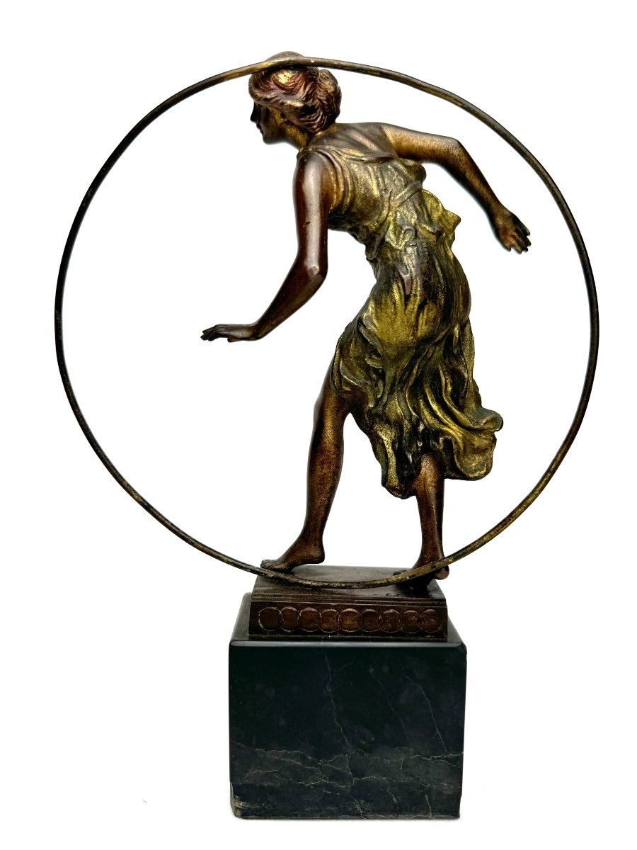 Georges Morin  Figure En Bronze Femme Au Cerceau-photo-3