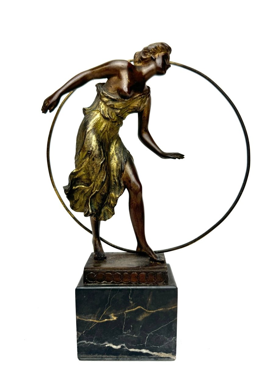 Georges Morin  Figure En Bronze Femme Au Cerceau