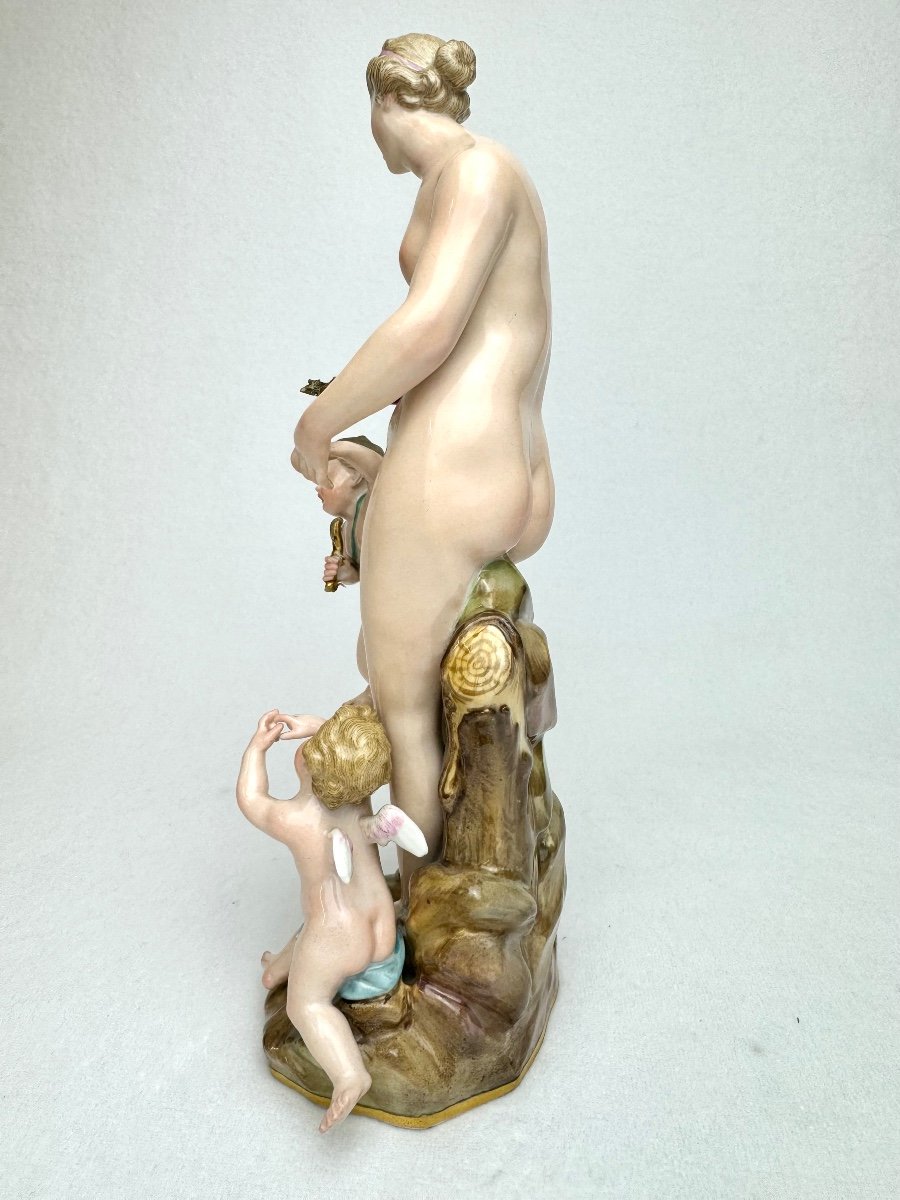 Meissen Porcelain Group - Venus With Cupids-photo-1