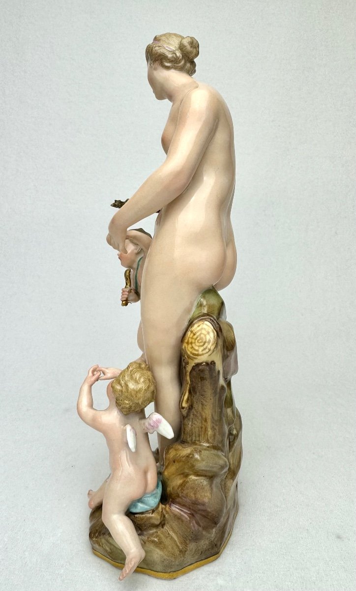 Meissen Porcelain Group - Venus With Cupids-photo-7