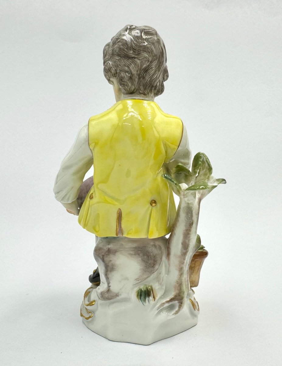 Meissen Child Gardener With Hat In Hand. -photo-4