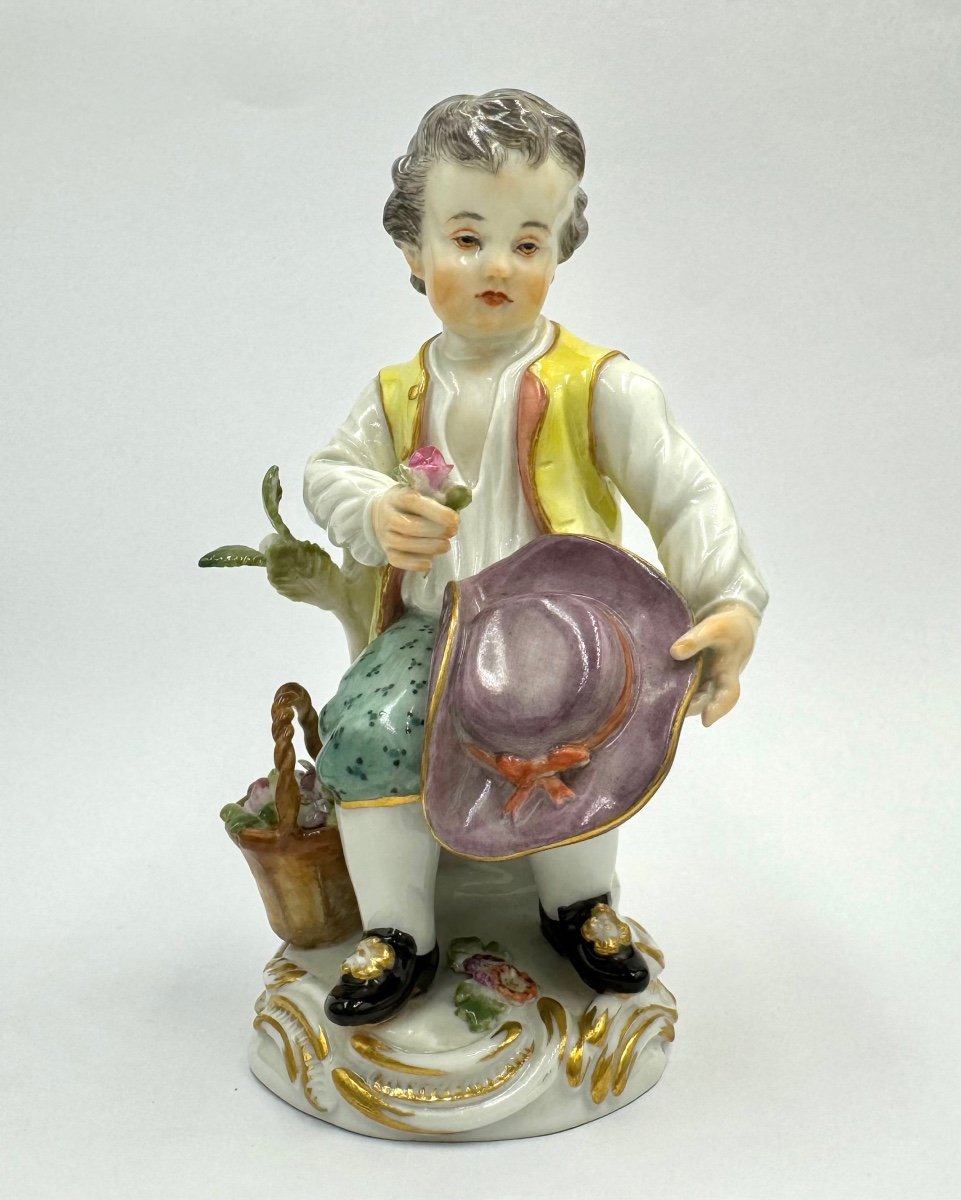 Meissen Child Gardener With Hat In Hand. -photo-4