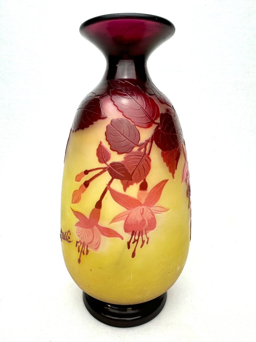 Gallé - Vase With Fuchsia Decor -photo-3