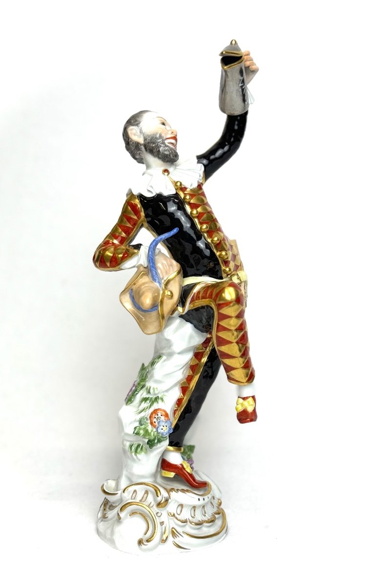 Meissen - Figure En Porcelaine Arlequin Dansant (Harlekin mit Deckelkanne)