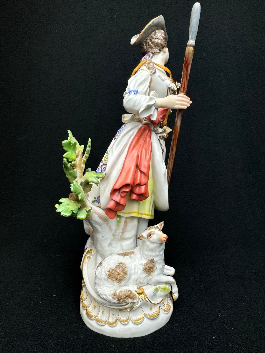 Meissen - Porcelain Figure Of Shepherdess With Staff-photo-3