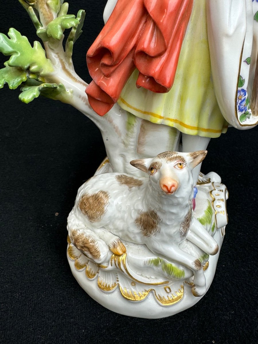 Meissen - Porcelain Figure Of Shepherdess With Staff-photo-4