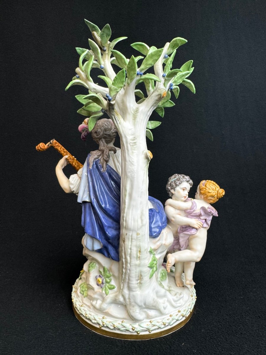 Meissen - Rare Groupe Mythologique Muse Terpsichore De La Série Apollo Et Les 9 Muses.-photo-3