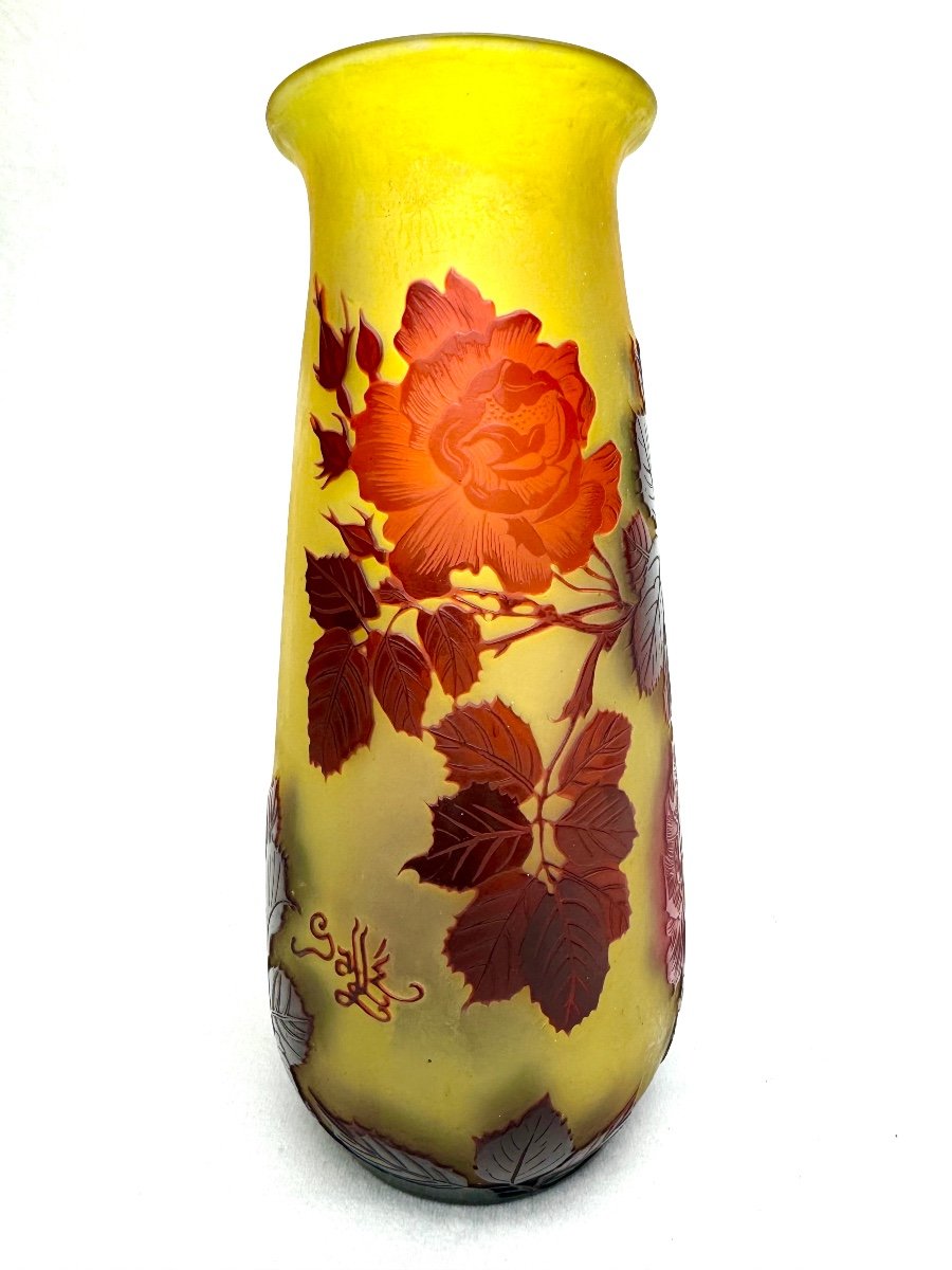 Gallé - Vase With Rose Decor -photo-2