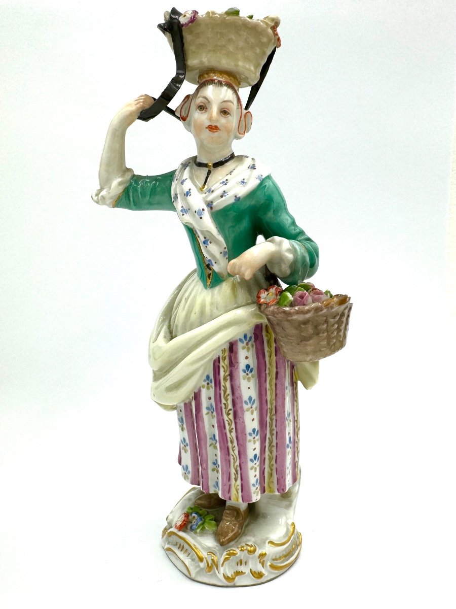 Meissen - The Cries Of Paris, Merchant With Baskets