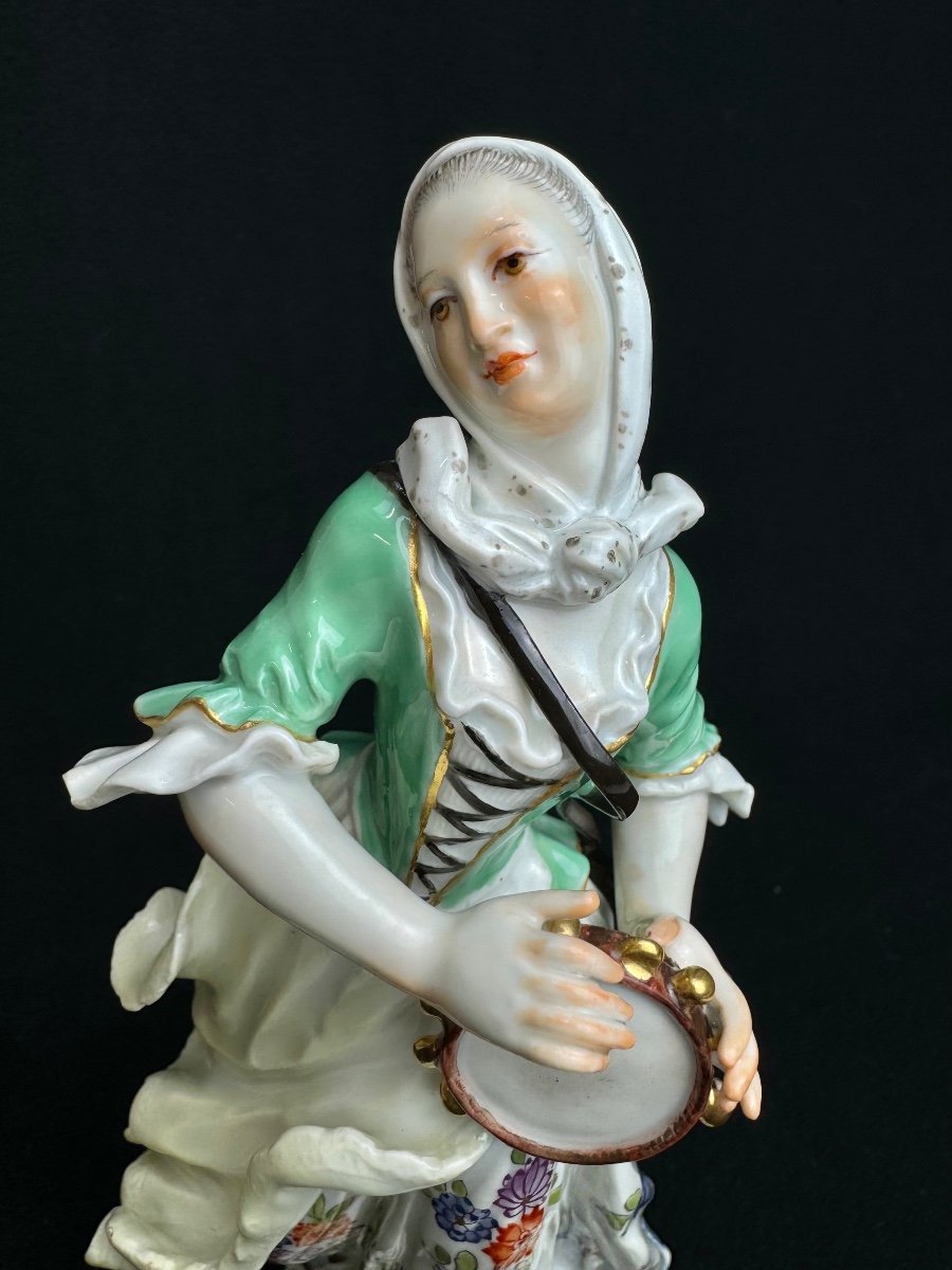 Meissen, Porcelain Figure Shepherdess With Tambourine-photo-2