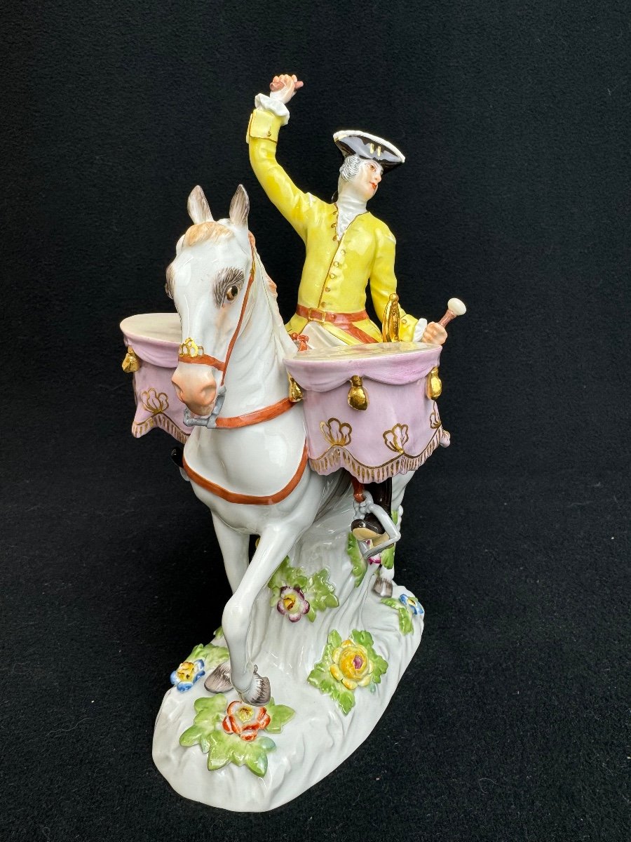 Meissen, Figure En Porcelaine Soldat Avec Tambour à Cheval-photo-2