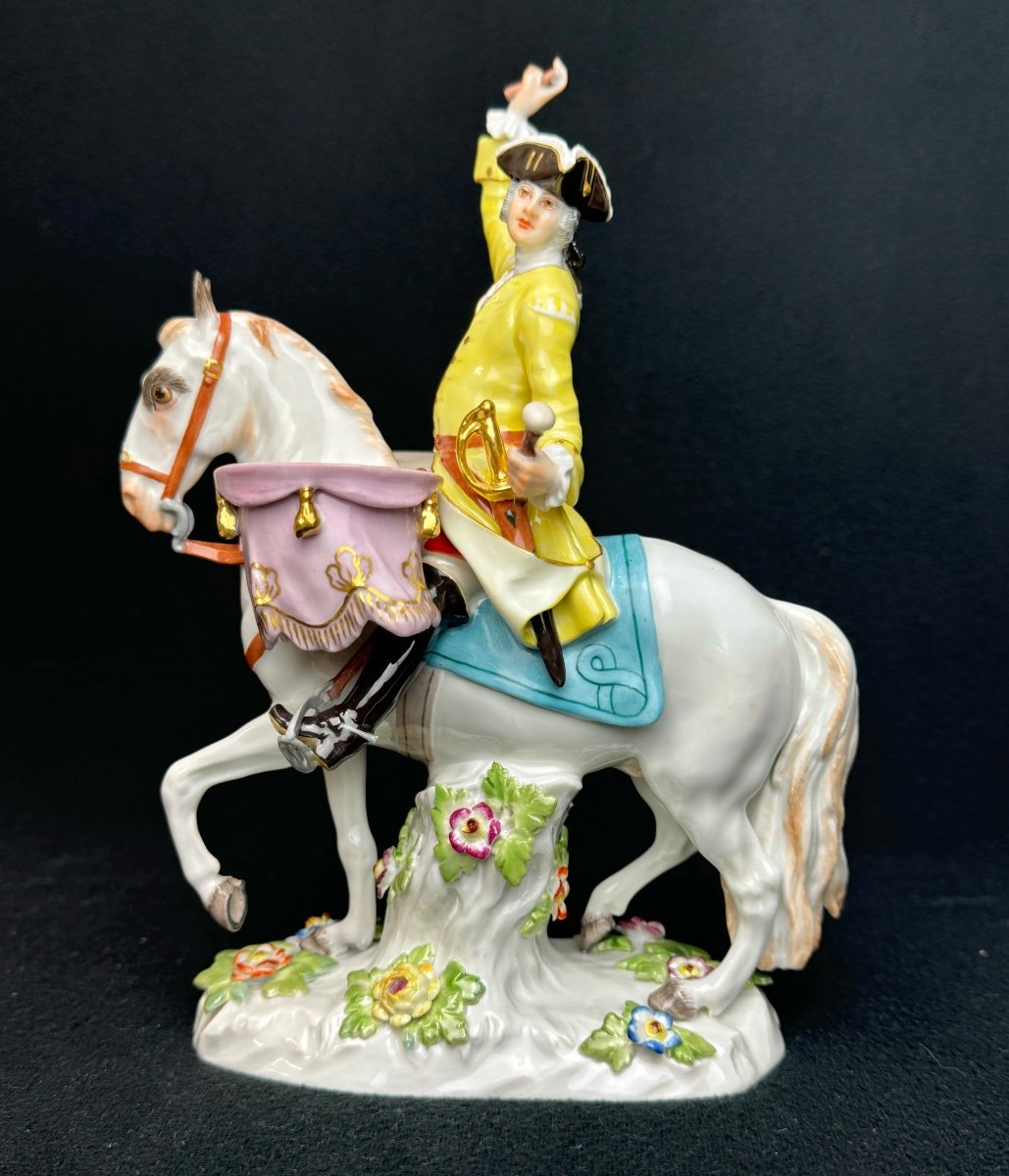 Meissen, Figure En Porcelaine Soldat Avec Tambour à Cheval