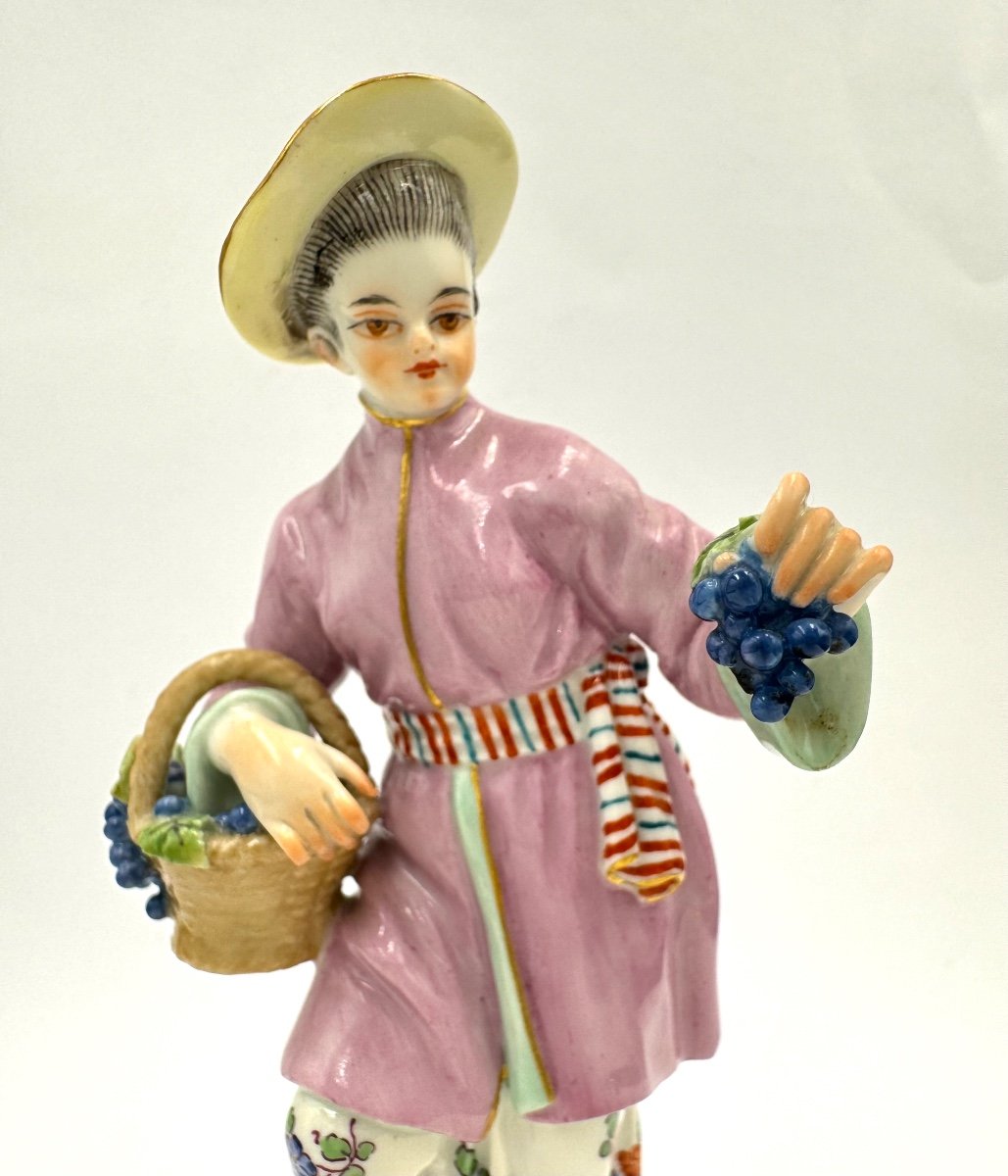 Meissen -  Femme Japonaise Avec Panier à Raisins-photo-2