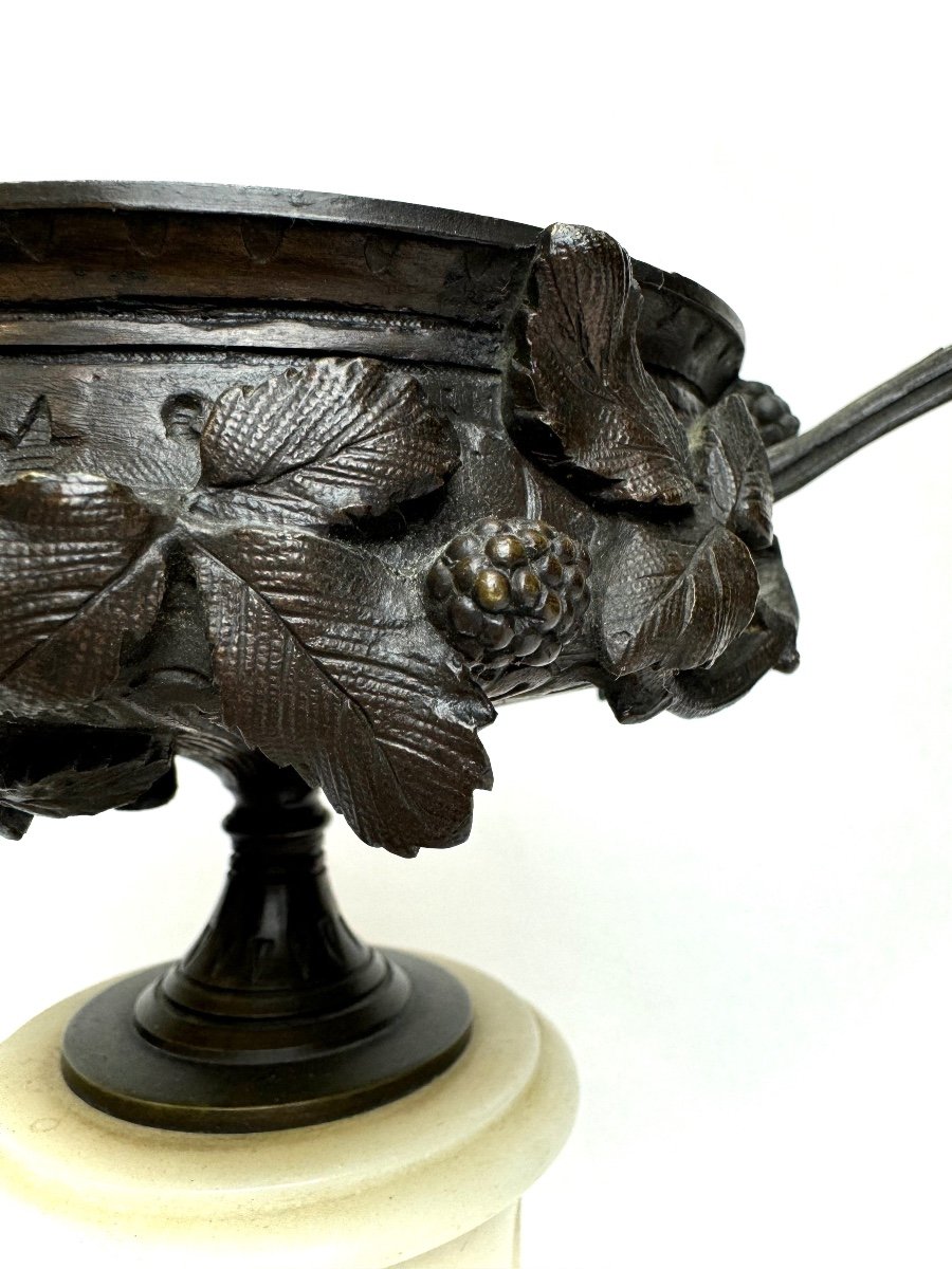 Pair Of Bronze Casseroles With Blackberry Decor -photo-3