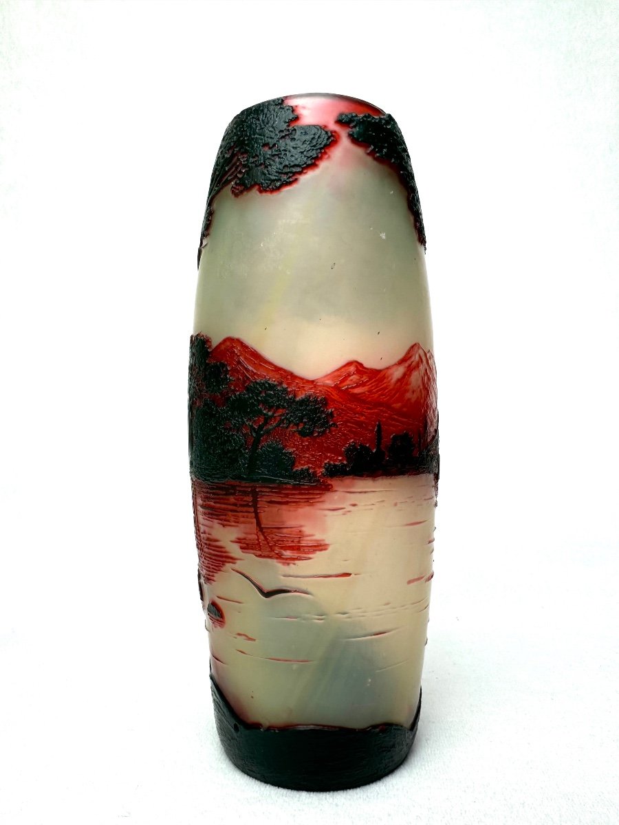 De Vez, Vase With Lake Landscape Decor-photo-1