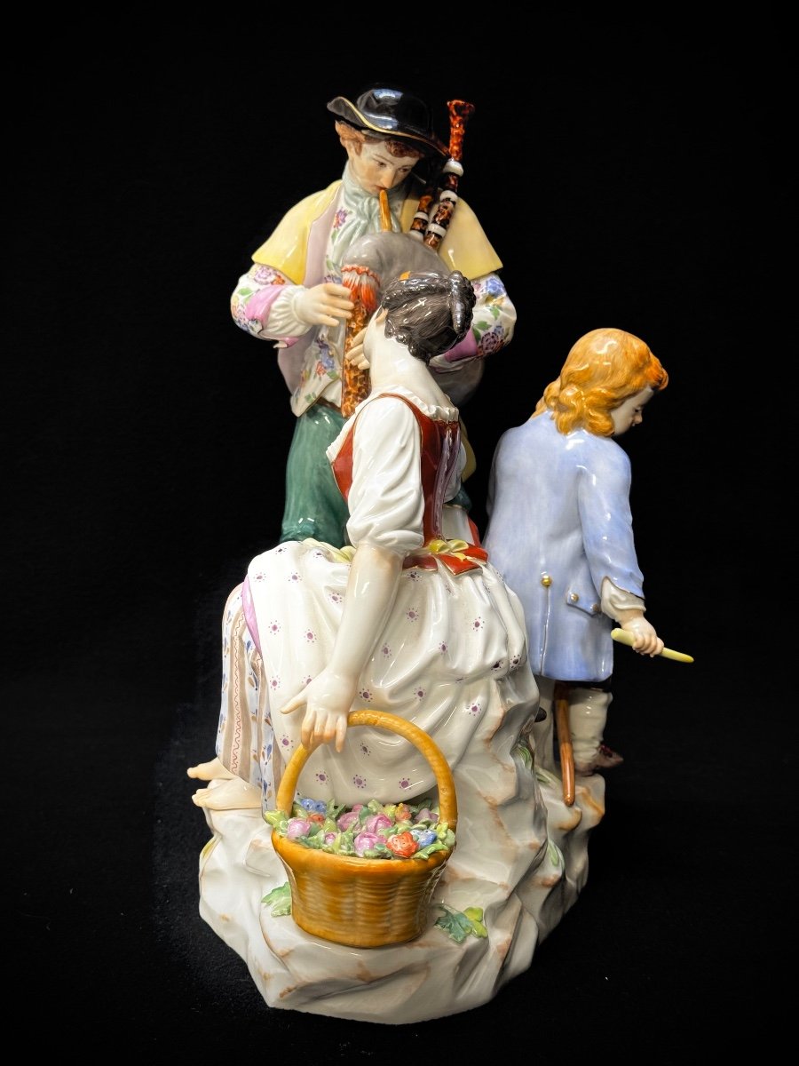 Meissen - Shepherd And Gardener Porcelain Group -photo-2