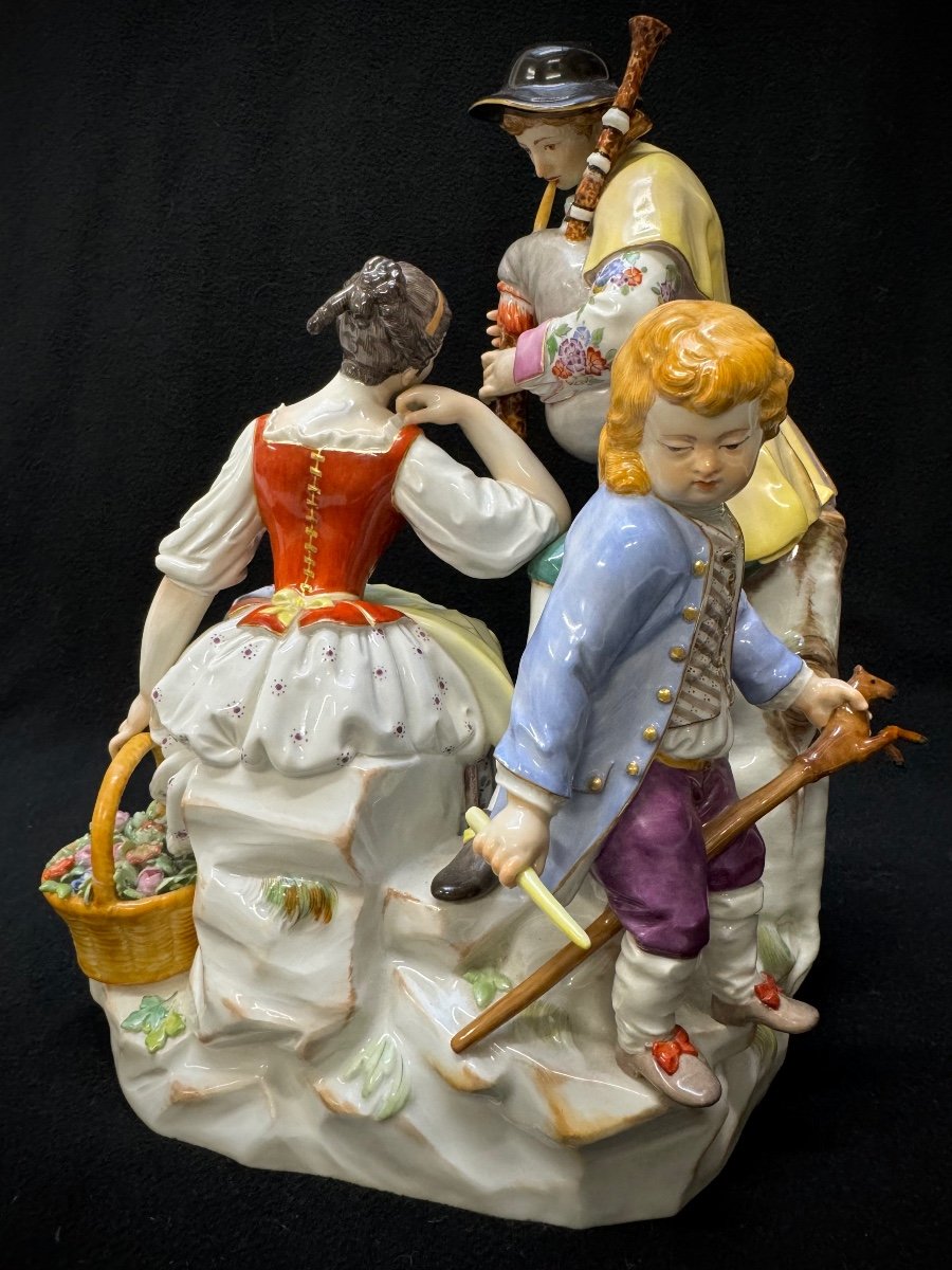 Meissen - Shepherd And Gardener Porcelain Group -photo-1