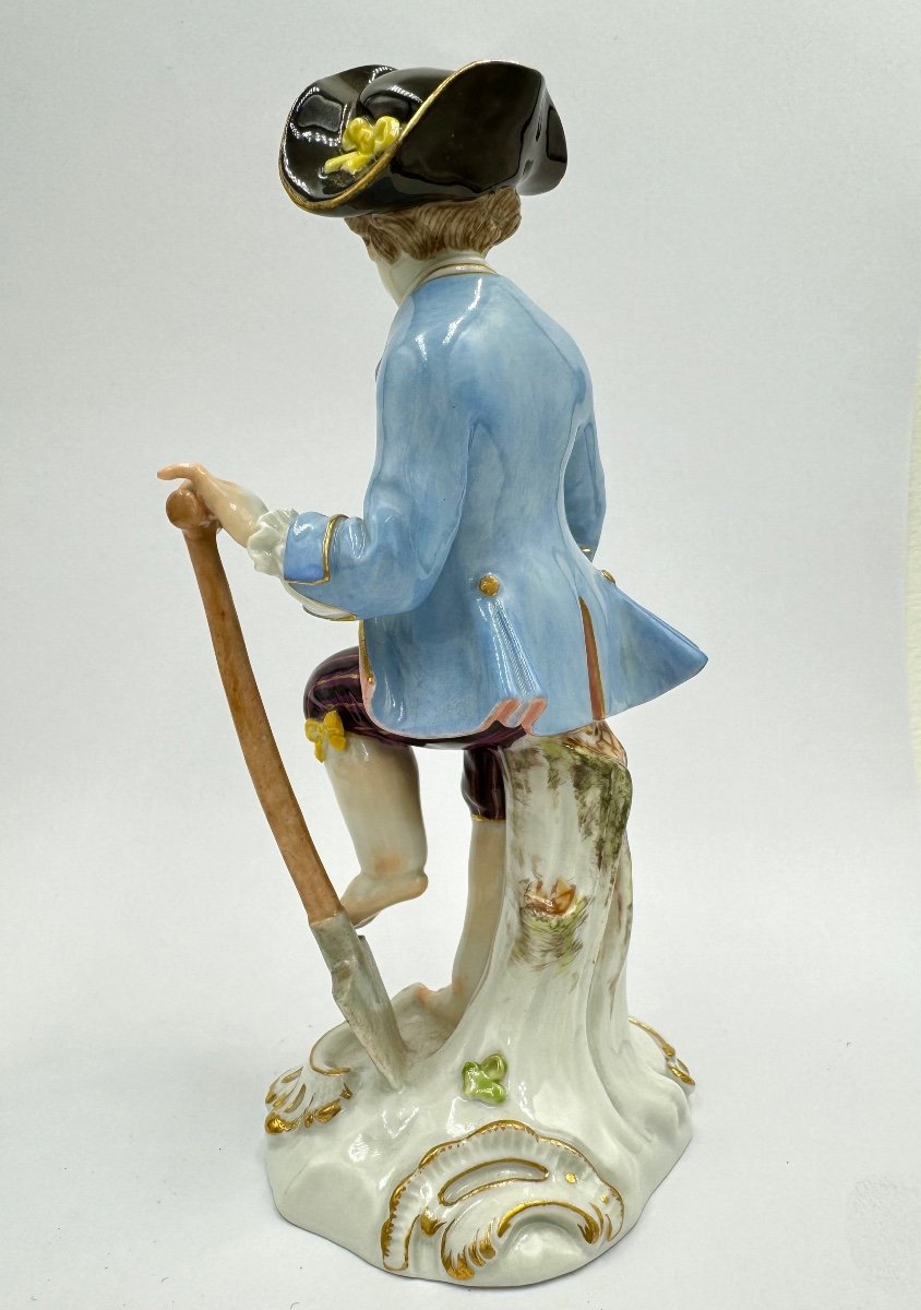 Meissen Porcelain Figurine Child Gardener With Shovel-photo-4