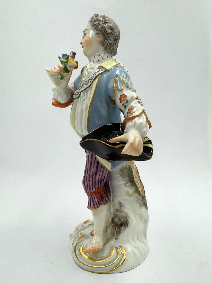 Meissen Figurine En Porcelaine - Enfant Jardinier Avec Un Chapeau à La Main-photo-2