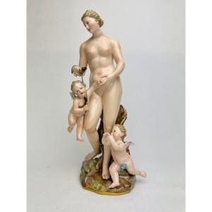 Meissen Porcelain Group - Venus With Cupids