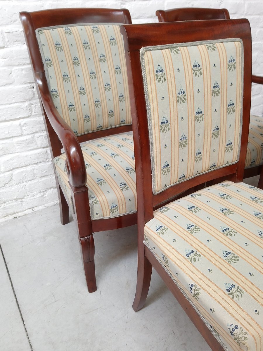 2 Armchairs And 2 Louis Philippe Chairs-photo-1