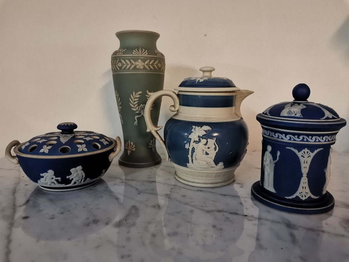 4 Pièces Porcelaine Wedgwood 