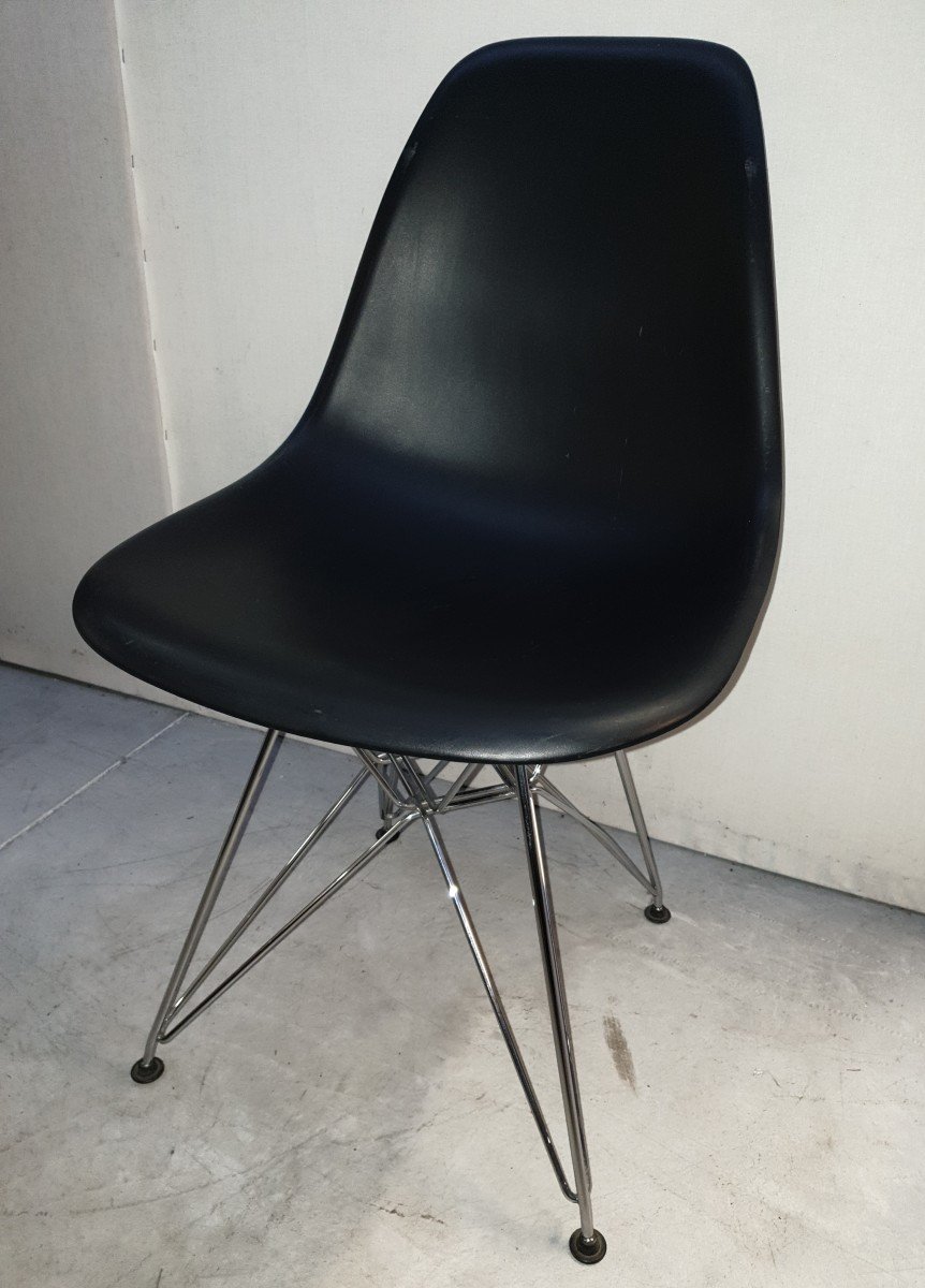 Deux Chaises Eames Dsr Pour Vitra -photo-2