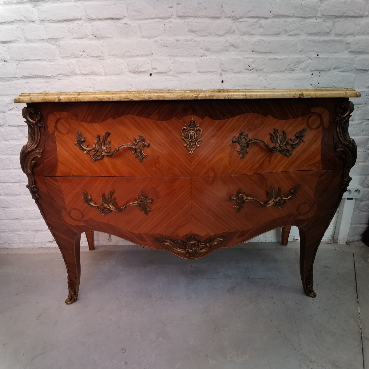 Louis XV Marquetry Chest Of Drawers 20th Century-photo-2