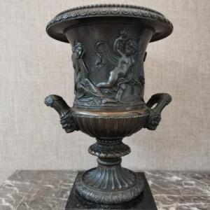 Medici Bronze Vase Height 23 Cm