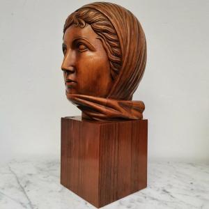 Buste Féminin En Bois Sculpté. Art Déco