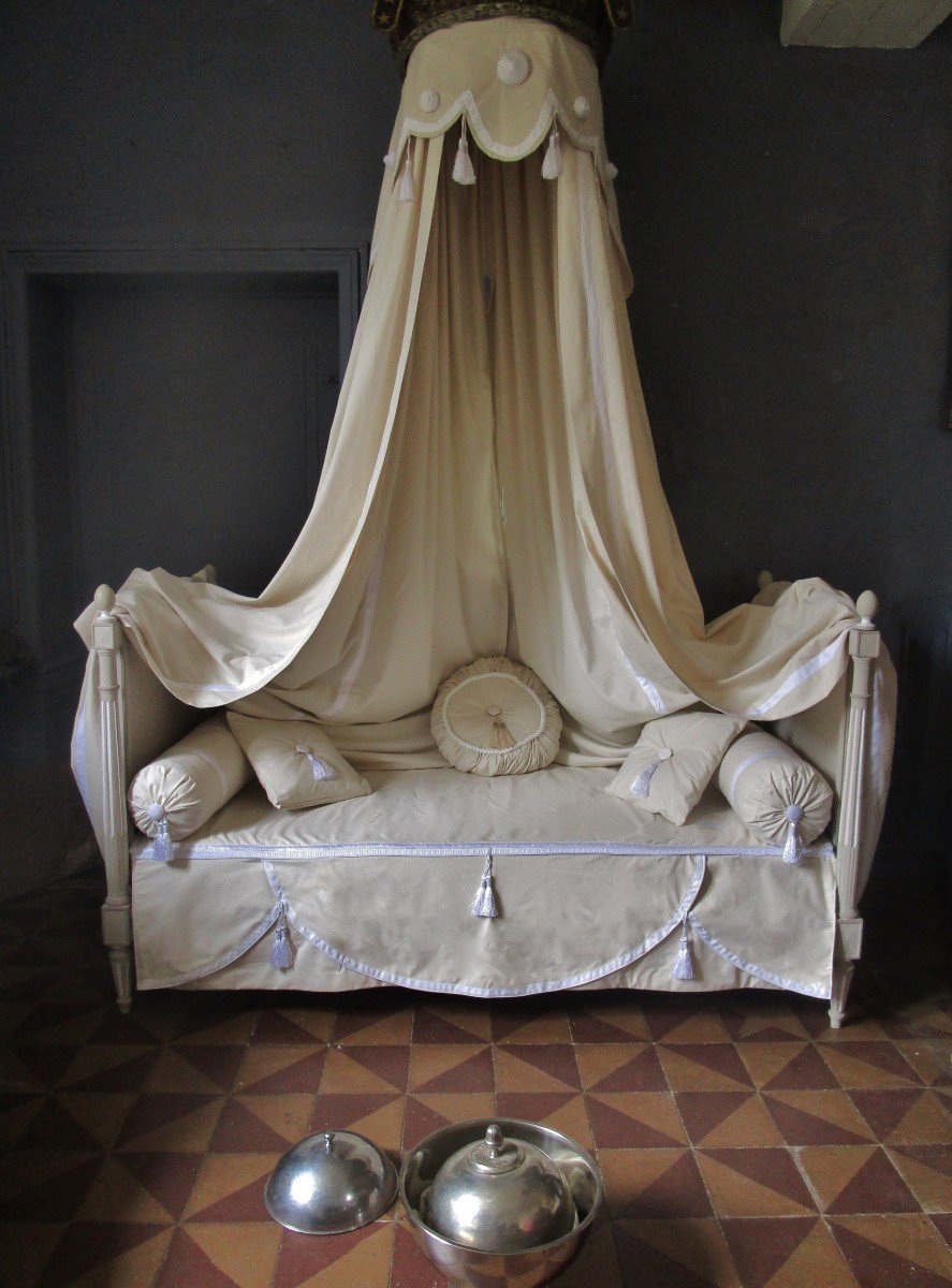 19th Century Alcove Bed / Stool-photo-6