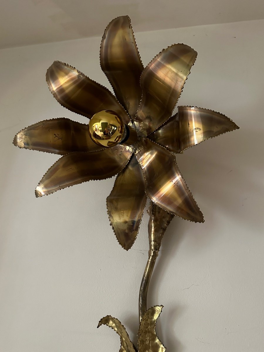 Brass Flower Wall Light. Maison Jansen.-photo-3