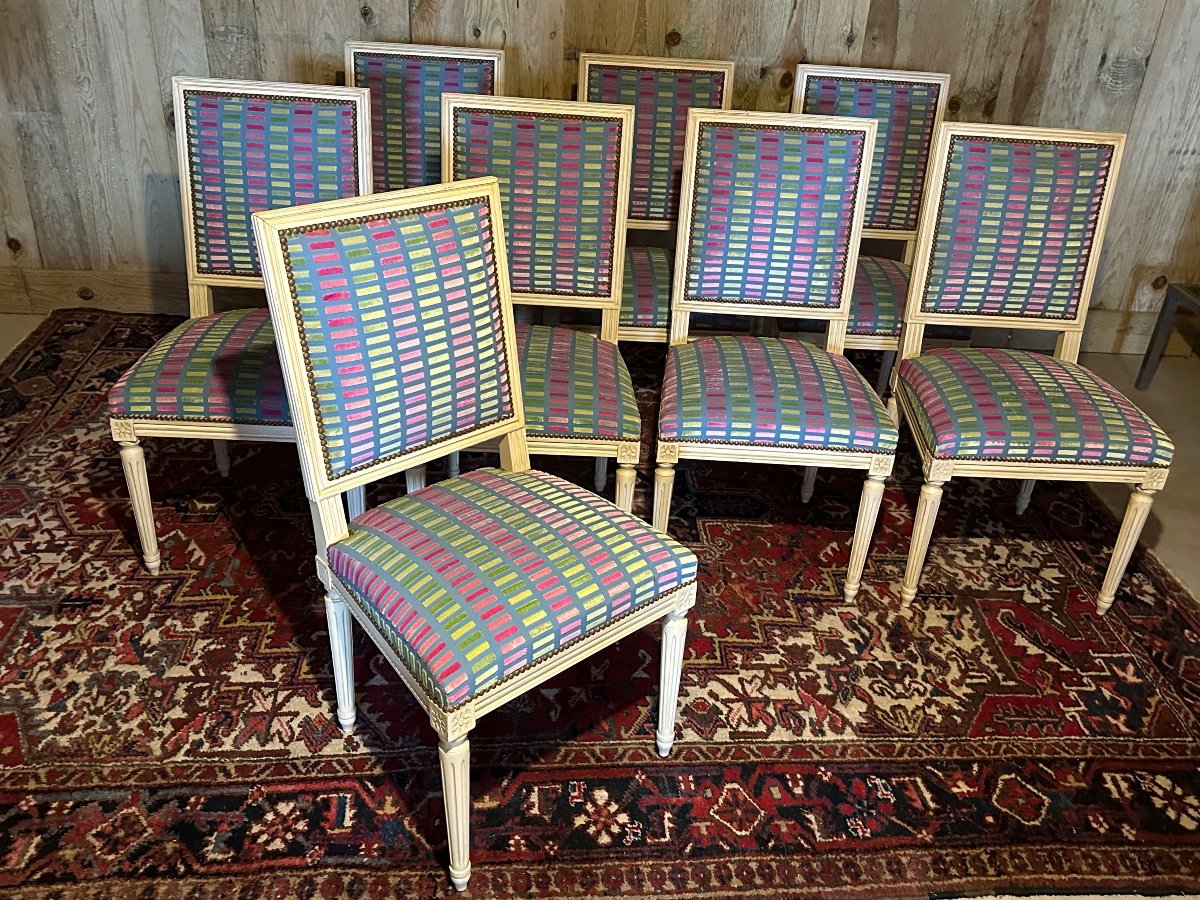 Set Of Eight Louis XVI Style Chairs In Painted Wood. -photo-2