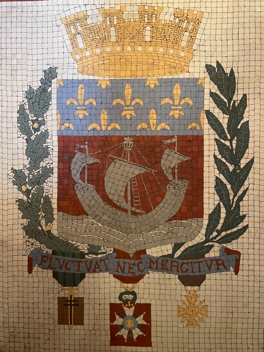 Blason De La Ville De Paris En Mosaïque. 