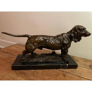 Bronze Chien Basset