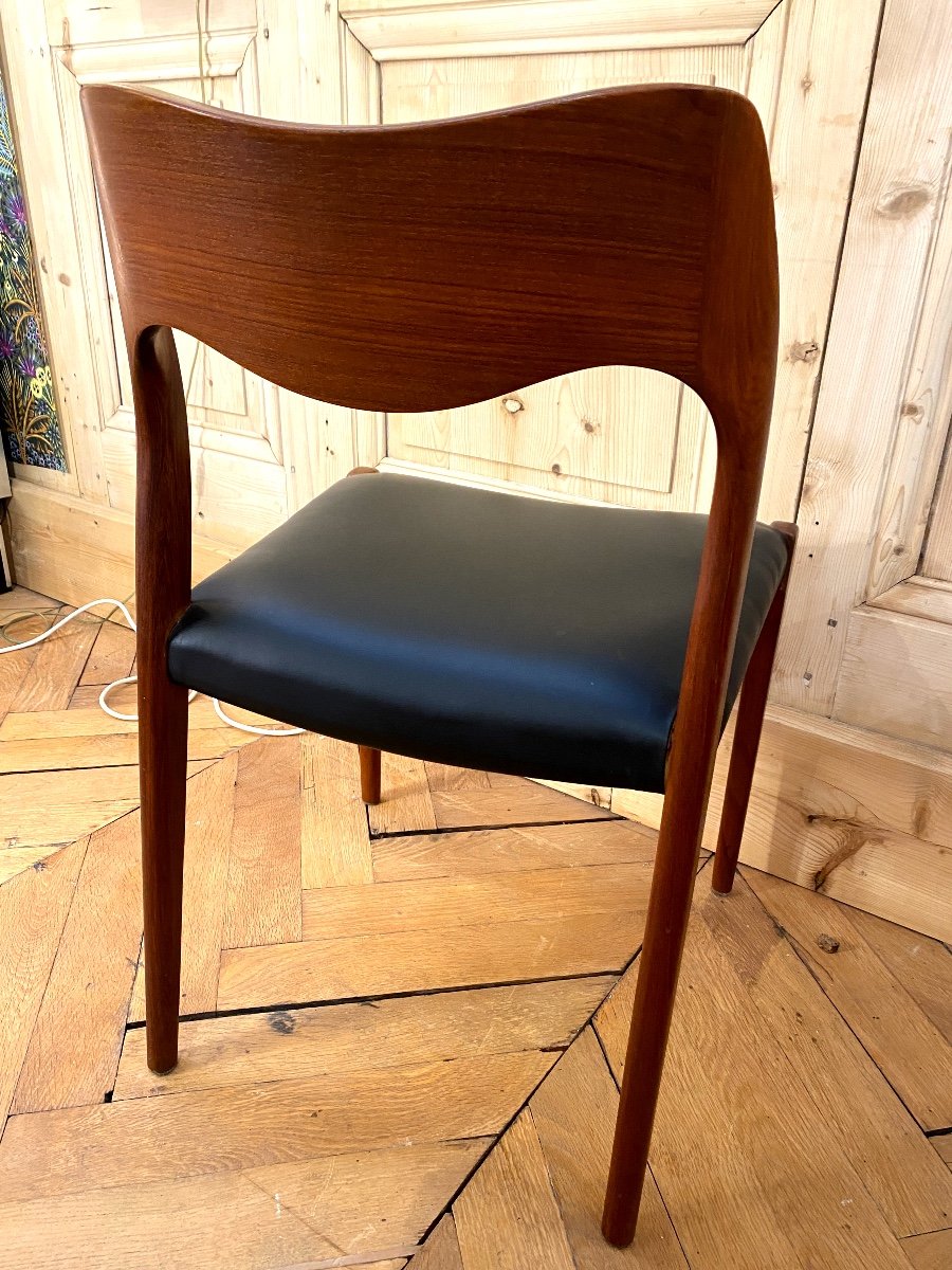 6 Scandinavian Chairs Model No. 71 By Niels Otto Moller-photo-5